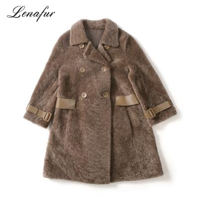 China Real soft lamb sheepskin shearling women fur coat for sale