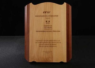 China Premios ligeros del estudiante de la placa de madera sólida del escudo de 504 gramos del examen final en venta