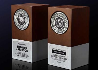 China Aluminum Base Wooden Award Plaques 3D Customized Logo Souvenirs For Enterprise for sale