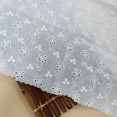 China Wholesale White Swiss Eyelet Cotton Embroidery Plain Factory French Cotton Lace Fabric Water Soluble Voile For Dressing for sale