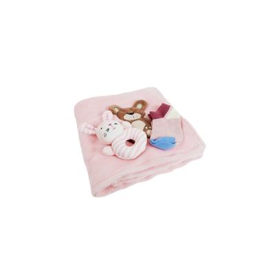 China HONGCH New Design Anti-Static Super Soft 100% Polyester Flannel Baby Blanket With Socks Ringing Gift Set for sale