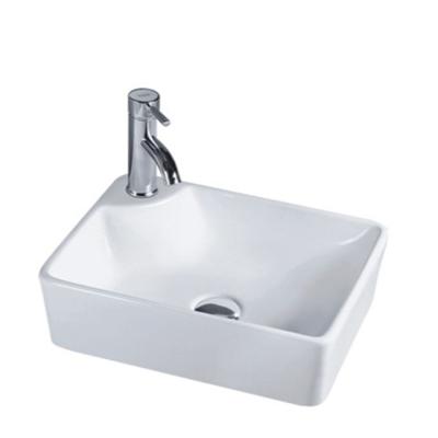 Cina Luxury lavatory art rectangular bathroom washbasin small ceramic hand wash basin in vendita