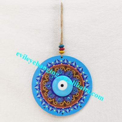 China Multicolor Evil Eye Home Decoration Patterned Wall Hanging Blue Folk Amulet Art New Design Wood Circle for sale