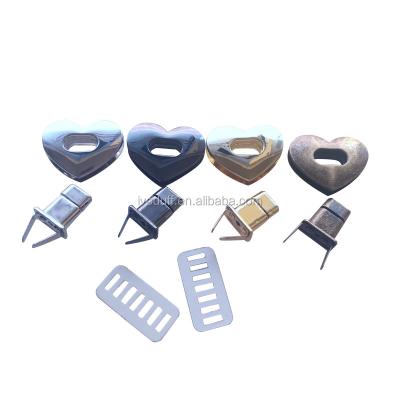 China Wholesale Metal Twist Heart Lock For Handbag / Metal Lock For Lady Bag 32*25mm for sale