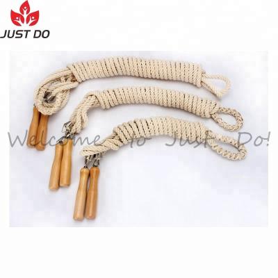 China Portable Fun Outdoor Activity Portable Cheap Wooden Handle Jump Rope For Kids for sale