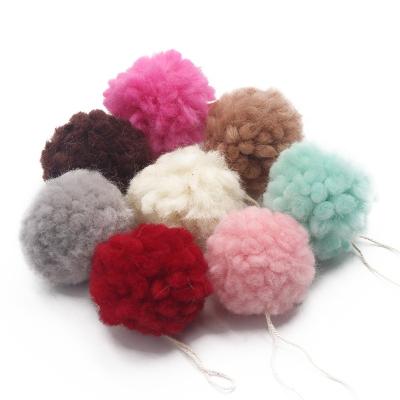 China Christmas Decoration Balls Christmas Tree Hanging Ornaments Handmade Pom Pom Balls Homemade Decor Wool Wool Felt Pendant 6cm Colorful DIY Wool Felt Balls for sale