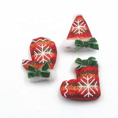 China Christmas Decoration New Arrivals Glitter Powder Sock Boots Christmas Decoration Bow Hat Glove Garlands Gift Box Ornaments for sale