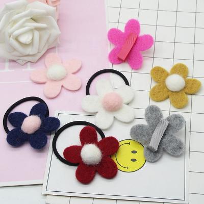 China Woolen Felt Flower Push DIY Accessories Cartoon Sunflower Brooch Hair Clip Handmade Clothing Felting Material for sale