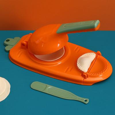 China Sustainable Kitchen Gadgets New Year Tool DIY Plastic Machine Manual 2 In 1 Dumpling Maker For Press Dumpling Maker Molds for sale