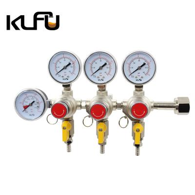 China Three Valves CO2 Pressure Regulator Valve Corrosion Resistance for sale