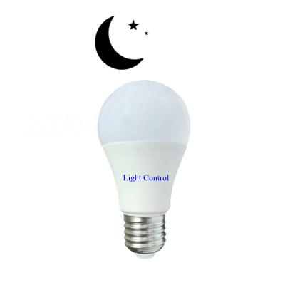 China Residential light control E27 LED bulb lights during the day or the illuminance is higher than 5LX, the light is off for sale