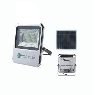 China Garden 60W 120W Solar Led Flood Light With Chrome Housing Outdoor Lighting Wall Mounted Solar Led Lights for sale