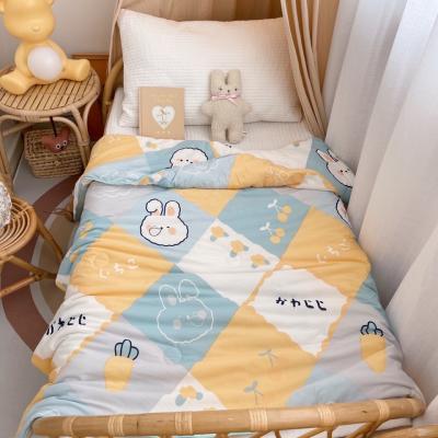 China Breathable Natural Home Do Not Fade Summer Cartoon Thin Queen Children's Comforter Quilt for sale