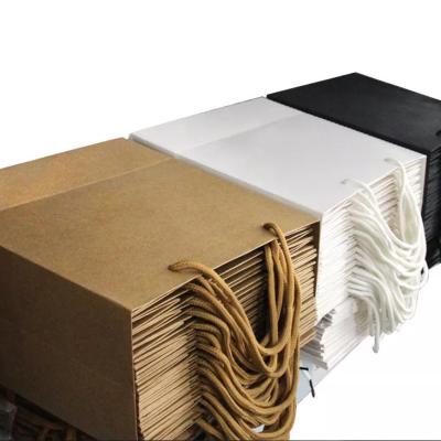 China Customized Recyclable Take Away Paper Bag Fashion Shopping Clothing Paper Bag Brown Kraft Paper Bags for sale