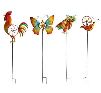 China Hand Painted Metal Butterfly Rooster Owl Decor Windmill Windmill Wrought Iron Garden Stake for sale