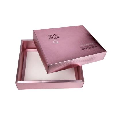 China Recyclable Luxury Cardboard Wedding Gift Lingerie Box , Wedding Paper Packaging Boxes Flat Folding Cardboard Gift Wedding for sale