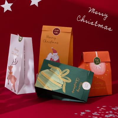 China Good Price Aseptic Paper Bag Candy Apple Gift Paper Box Christmas Sticker High Quality Paper Bag for sale