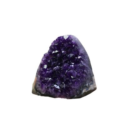 China Europe Natural Amethyst Group Energy Healing Amethyst Hole Home Office Desktop Decoration for sale