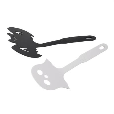 China Creative Kitchen Baking Tools Bat And Ghost Shape Design Heat Resistance Cooking Instruments Nylon Spatula For Kitchen Accessories for sale