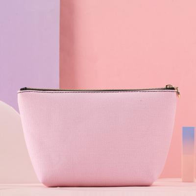 China Durable HTV Heat Transfer Vinyl Sublimation Blanks Customized To Customize Logo Canvas Polyester Cosmetic Makeup Bags For Valentine's Day for sale