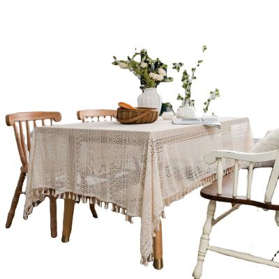 China Non-slip French Wide Straight Copper Cotton Blanket Towel Coin Crochet Light Rustic Up-to-date Tablecloth White for sale