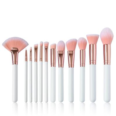 China Angular Blush Brush Wholesale Supplier Custom Logo 24Pcs Synthetic Makeup Brushes Brush Set Professional Cosmetic Luxury Makeup Kit for sale