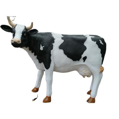 China Customized Decorative Life Size Artificial Cows Science Exhibition Resin Cows Animals Fiberglass Model for sale