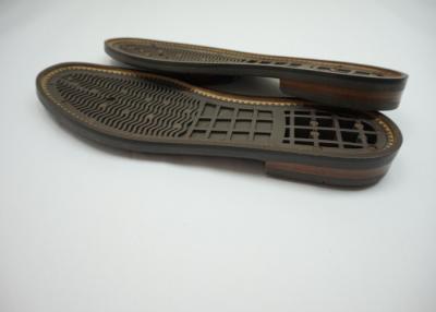 China Lenguado del zapato del TPU del hombre del tacón bajo de la moda inyectado con la chapa de cuero en venta