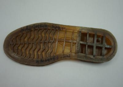 Chine Semelle confortable faite sur commande élégante de chaussure de PVC, semelles de la chaussure des hommes/des femmes à vendre