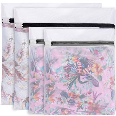 China Eco Friendly Folding Most Popular Mesh Pp Laundry Non Woven Garment Bag White Wholesale for sale