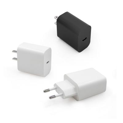 China 20W Wall Power Adapter Universal Fast Home Charger USB-C 20w PD Charger for sale