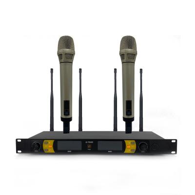 China Diversity Handheld High Quality Professional True Wireless Microphone UHF Microphone Karaoke Wireless System for sale