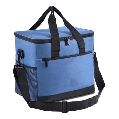 China Large Capacity Insulated Waterproof Cooler Bags Outdoor Picnic Lunch Bags Waterproof Keep Temperature Cooler Bags for sale