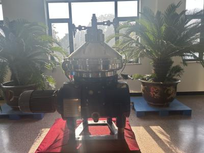 Cina Separatori industriali ad alta velocità del disco dell'olio 6600 giri/min. con Ring Valve in vendita