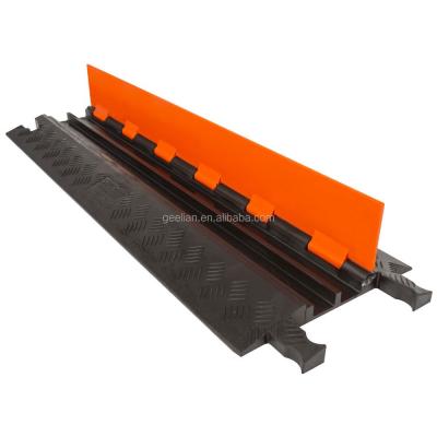 China 5 channel rubber cable tray, CE cable protector, 3 channel cable protector for sale