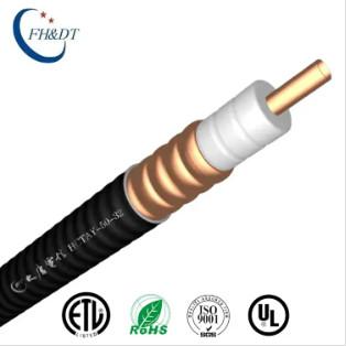 China 1-1/4 ohm flexível baixo VSWR do fio 50 do alimentador do cobre do revestimento do PE do cabo coaxial do ″ à venda