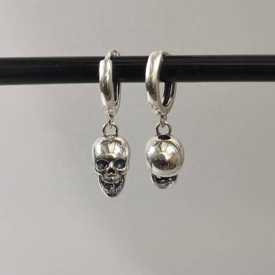 China Punk 925 Sterling Silver Skull Stud Earrings Cool Party Jewelry Hiphop Charm Skull Jewelry Gold Plated 925 Stud Earrings for sale