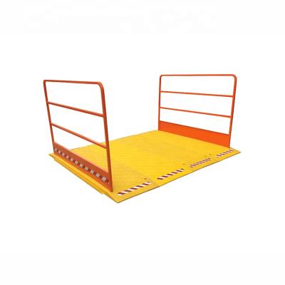 China Pedestrian bridge and road safety protable plastic walkway for ditch for sale