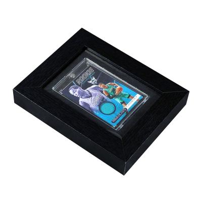 China Wholesale baseball card showcase yugioh tcg baseball display frame cabinet sports card display case for sale