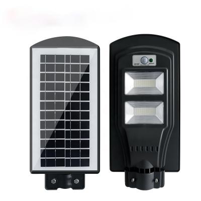 Cina ROAD aluminum polycrystalline luz solar led street light ip65 grade solar lithium battery led solar light in vendita