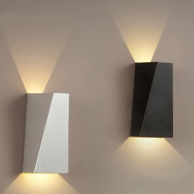 Китай Modern design wall sconce mural up and down wall light fixtures 6W 12W small animal sconce lamp led outdoor wall light продается