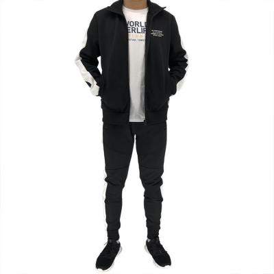 China Custom Men's Polyester Windproof Tracksuits Breathable Tracksuits Sport Wear for sale