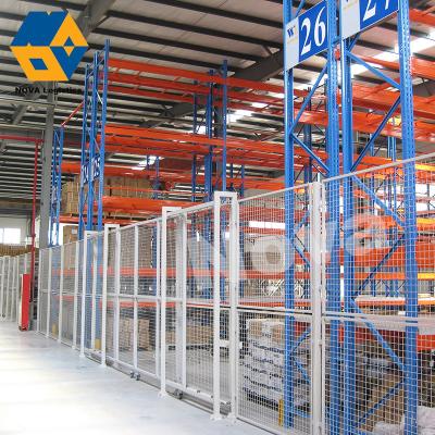 China Heavy Duty Steel Pallet Racking 1000-30000kg/Level Beam Thickness 2.0-2.5mm for sale