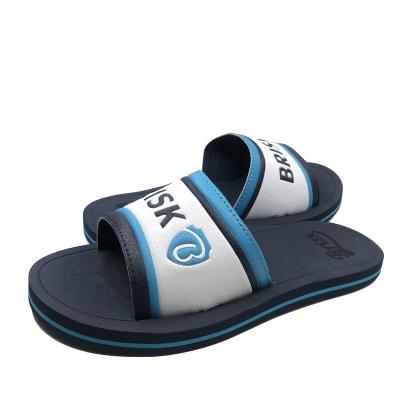 China Classic Logo Design Men Footwear Sandals Unique Slippers Anti-slippery for sale