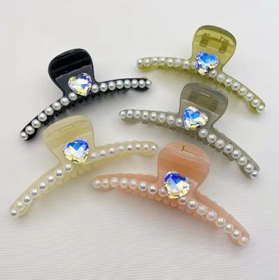 China Hair Accessories Wholesale Fashion Pearl Hair Clip Acrylic Crystal Hair Claw Large Clips For Ladies Girls Thick Hair Accessories for sale