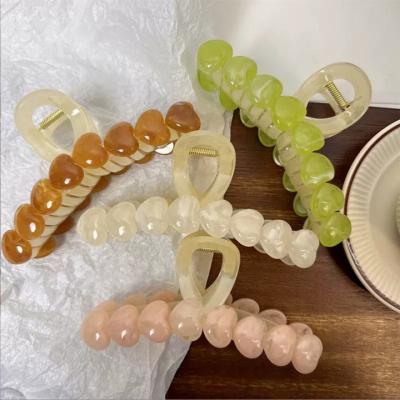 China Hair Accessories Shape Love Acrylic Hair Clip Large Hair Claw Clips For Thick Ladies Girls Hair Accessories for sale