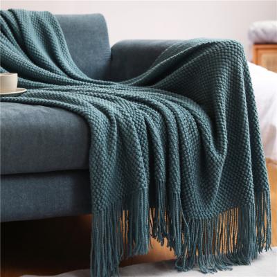 China Waffle Embossed Winter Tassels Throw Warm Bedspread 130x210cm Sustainable Soft Waffle Corn Grain Sofa Throw Decorative Thickened Knitted for sale