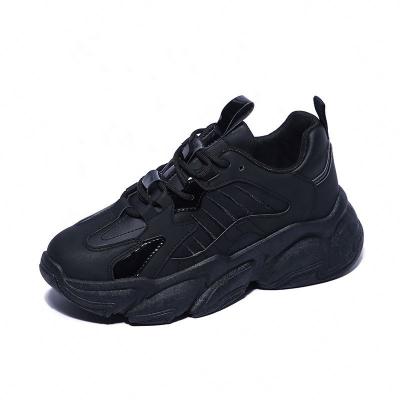 China Fashion Trend All Season Women Bulky Shoes Popular Selling Casual Sneakers for sale