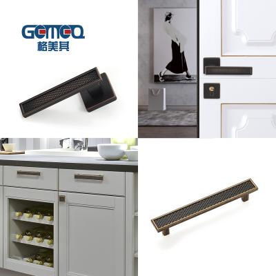 China Industrial Key Zinc Alloy Wardrobe Handles European Cabinet Handle Pull Moderns Cabinet Handle Pull for sale