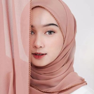 China Breathable Fabric Customized Muslim Hijabs Women Hijabs Square Bawal Square Scarf Premium Cotton Voile Lace Edge Instant Shawl Daily Wear Customized NC; ZHE for sale